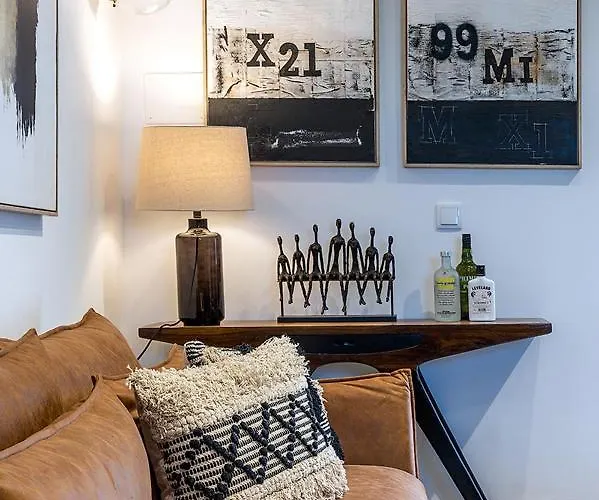 House Close To Lisbon *